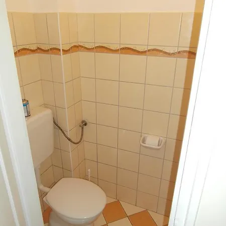 Rachegy Gæstehus 3*