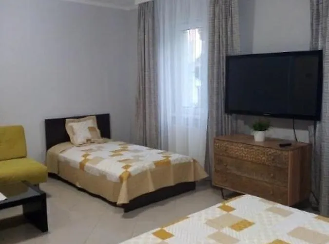 瑞彻吉公寓 埃格尔